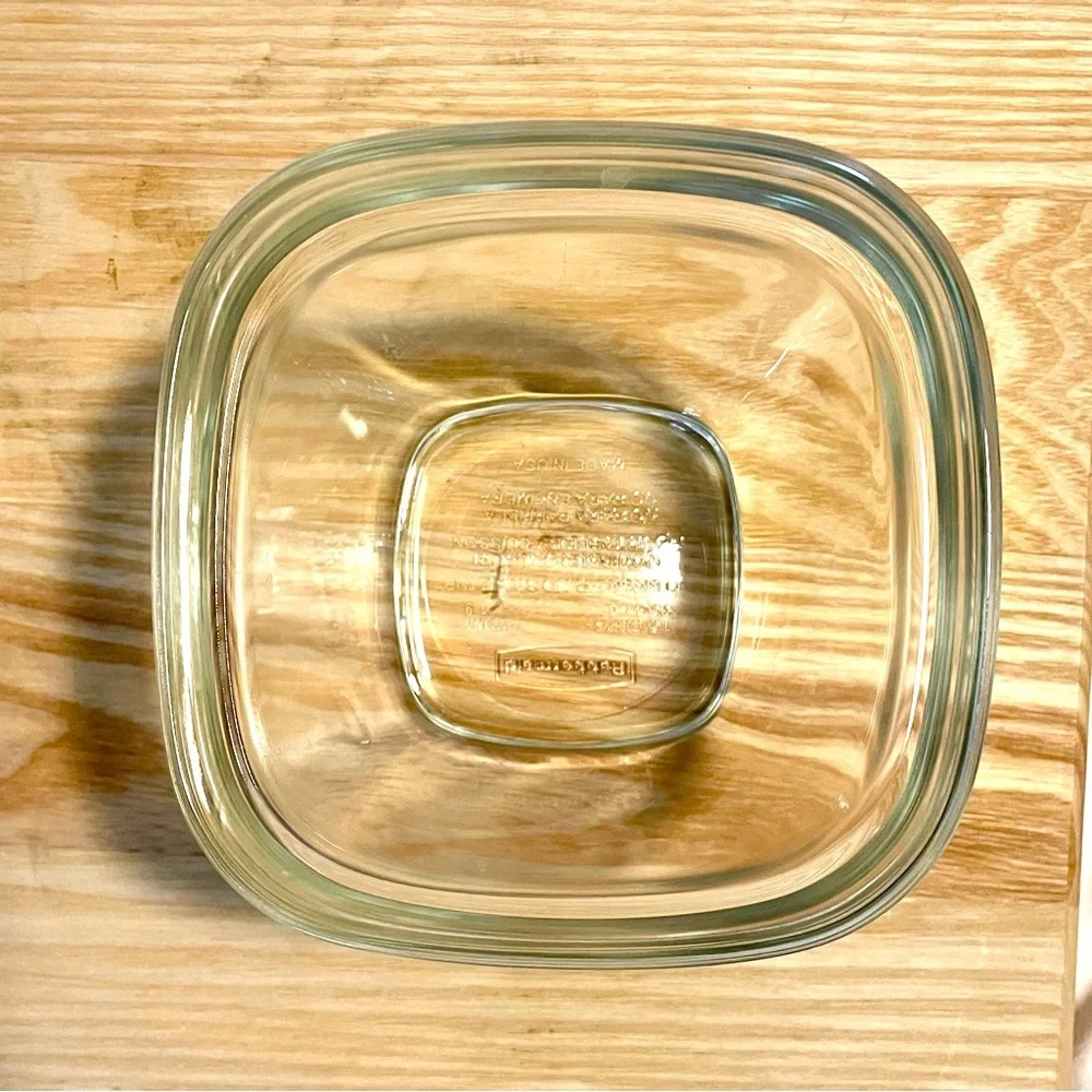 *EUC* Rubbermaid Square Glass Bowl - 1.5-cup/354mL - 7N61 - *NO LIDS*
